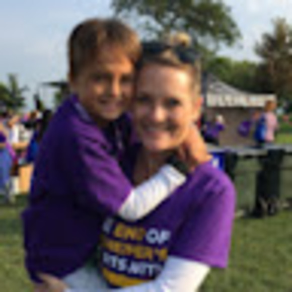 Meet your Posher, Danielle - Picture 1 of 1